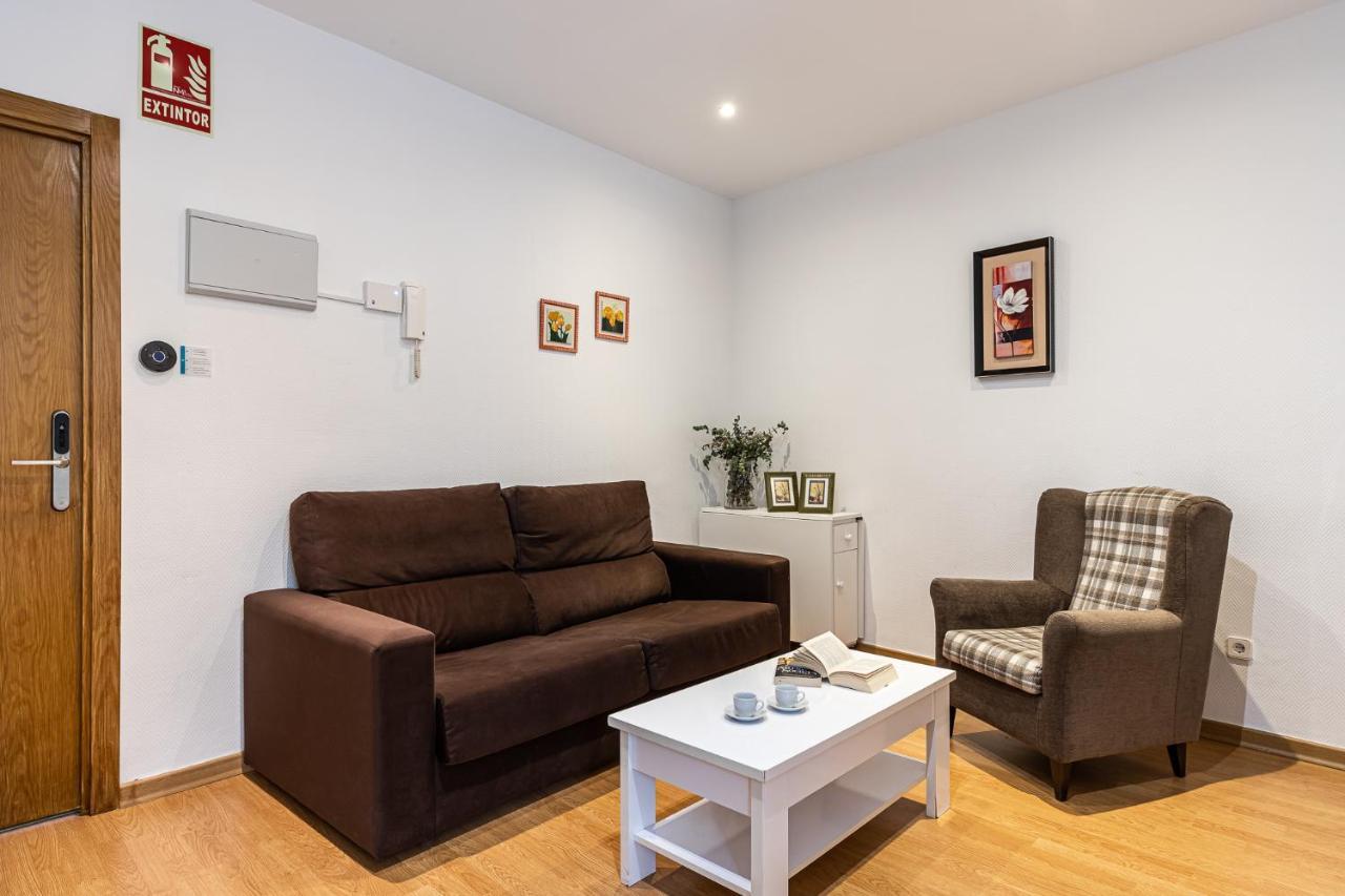 Waou Apartamentos En Sol Confort 3 マドリード エクステリア 写真